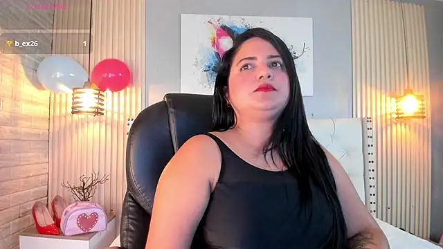 khloe smith07 online show from May 25, 3:38 am