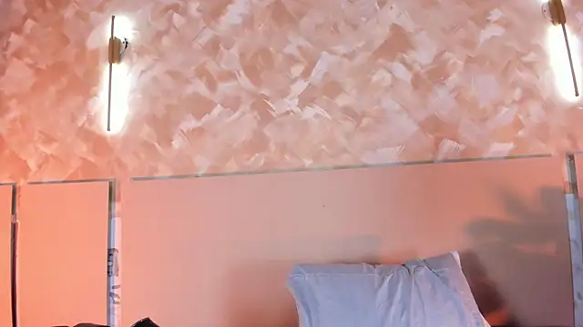 DaniRivers  online show from July 11, 7:36 pm