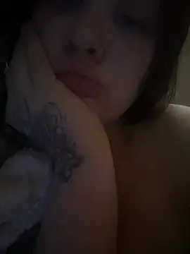 6foot3Woman online show from May 25, 2:16 pm