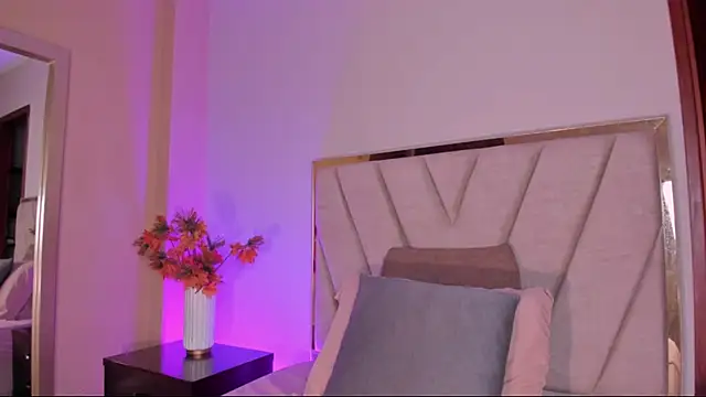 KatherinSky online show from June 11, 12:32 am