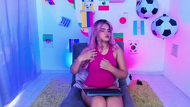 sweet val  online show from June 28, 6:58 pm