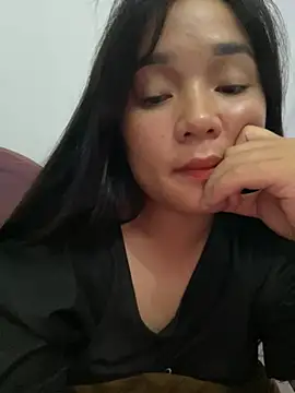 Luna-mi online show from May 27, 2:25 pm