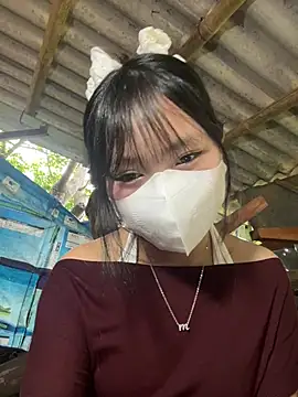 BabyLyly20 online show from May 31, 9:37 am
