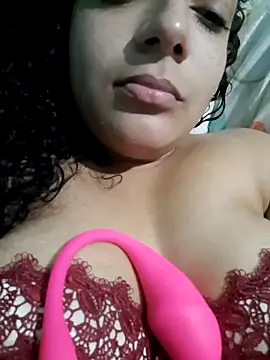 bruninhasurfi online show from June 21, 1:53 am