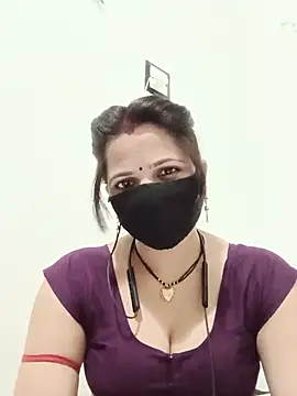 Karishma bhabi3 online show from July 10, 9:04 pm