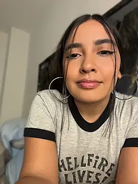 HaileyBieber  online show from July 9, 12:13 am