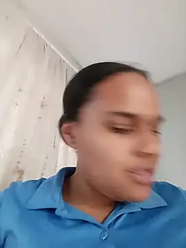 sexygirlbrown01 online show from June 1, 7:59 pm