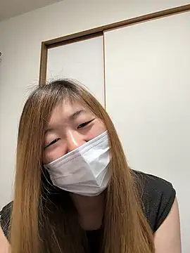 yue0728 online show from May 30, 8:27 pm