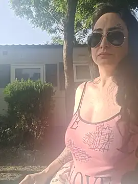 NessaBaddestbich online show from July 12, 6:47 am