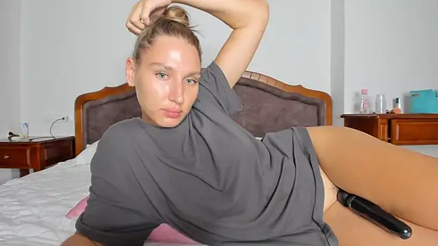 SofiClimbing online show from October 14, 10:07 am