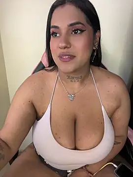 Nahomy-fire online show from July 12, 5:30 am