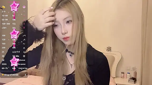 xiaoxiao-22 online show from June 16, 3:13 pm