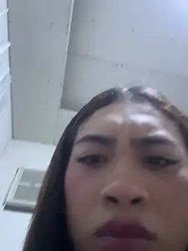 YourladyLia  online show from August 1, 2:57 am