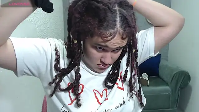 leilasosexy online show from July 2, 1:39 pm