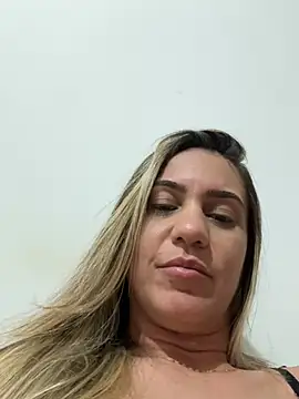 Betinhaalves online show from July 11, 2:11 am