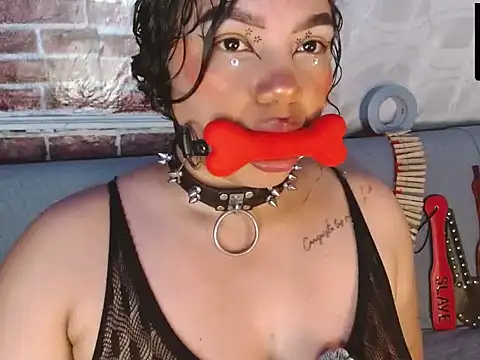 emma bdsm  online show from June 3, 9:10 am