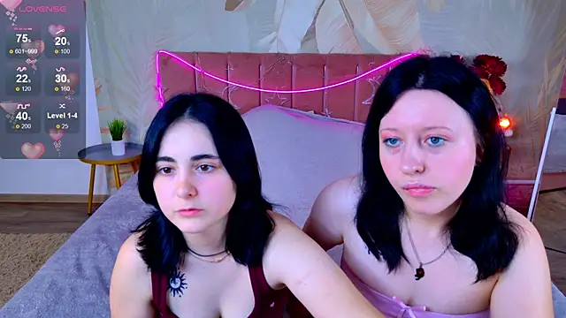 RuthHalll online show from June 26, 10:38 am