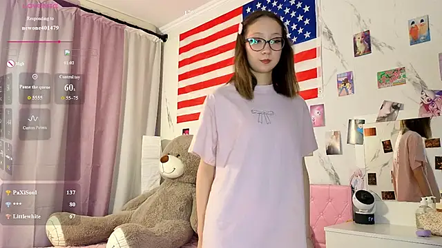 Karolinacreamm online show from June 22, 5:48 am