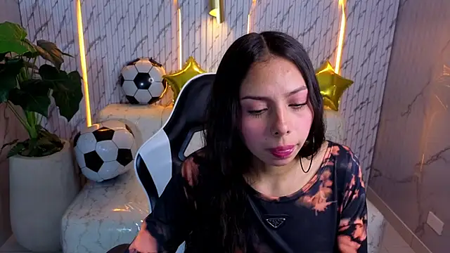 samantha tx  online show from July 22, 3:29 am