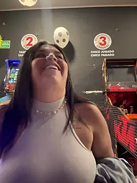 lia 20xx online show from July 3, 4:51 am