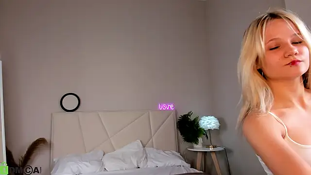 Bunny Elsy online show from July 10, 11:21 am