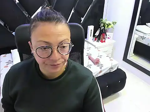 Susana Flame online show from July 1, 3:17 am