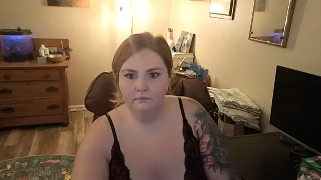 Peachyheat98 online show from June 7, 3:57 am