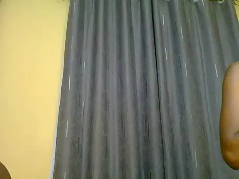 Legit Queenn online show from June 18, 12:56 am