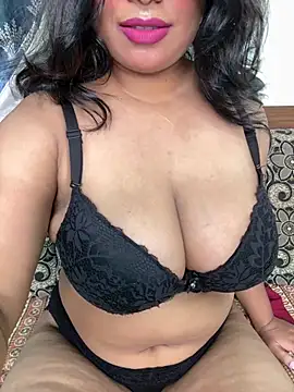Nottyy Bella  online show from July 19, 2:52 pm