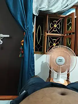 ranigupta72 online show from June 27, 5:19 pm