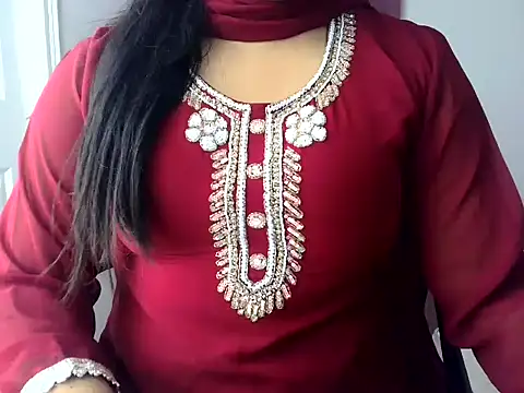 Rani 016 online show from June 12, 4:15 pm