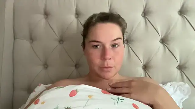 erincheshire online show from July 3, 12:44 pm