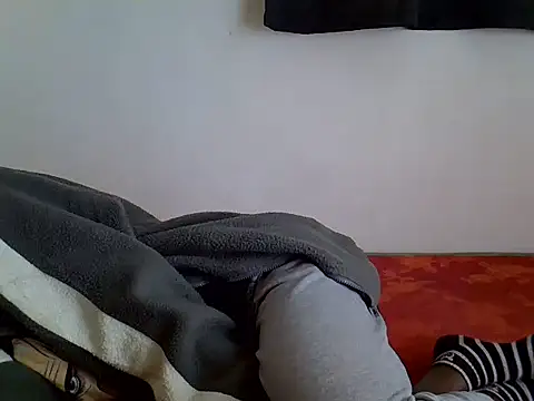 zelyp online show from July 16, 4:44 pm
