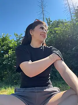 LoveYou2899 online show from June 25, 12:51 pm