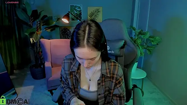 Eva Leeee online show from July 16, 5:12 am