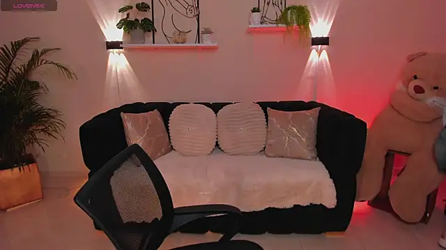 Susy Doll1 online show from July 2, 2:23 pm