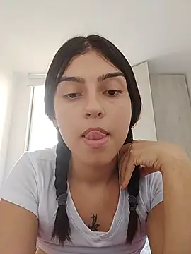 Susy Doll1 online show from July 17, 7:06 pm