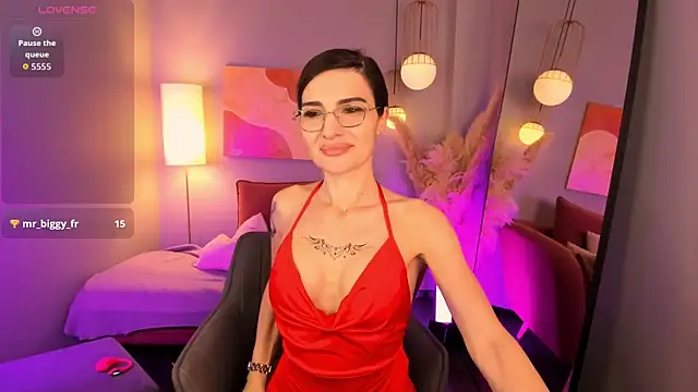 Adele  Novak online show from June 17, 9:38 pm