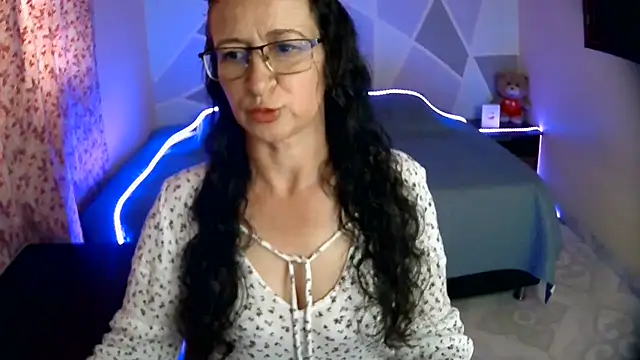 Ana Flakita online show from August 5, 9:21 pm