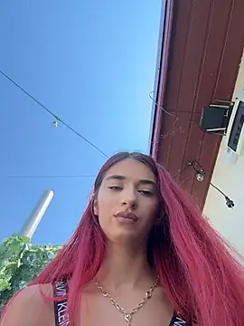VixenRosse online show from August 4, 9:15 am