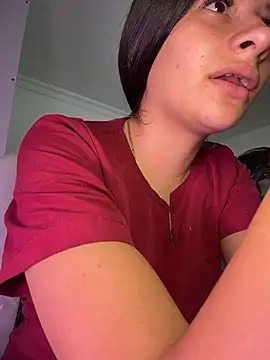 Mia Alanna online show from August 3, 7:08 pm