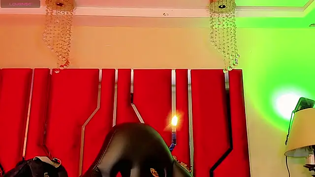 Dafnne-xxx online show from July 23, 7:44 pm