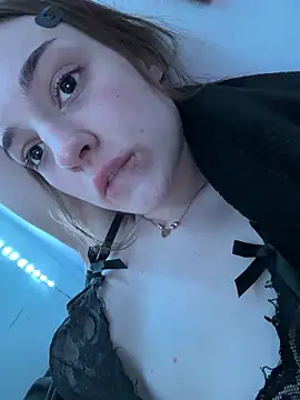 lliimmaaa online show from June 19, 11:30 pm
