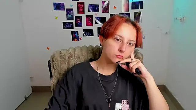 Dilara Kiss  online show from July 4, 5:14 am