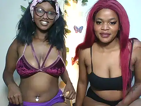 melaniablue online show from June 18, 2:22 pm