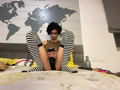 vale vzg online show from July 2, 6:25 pm
