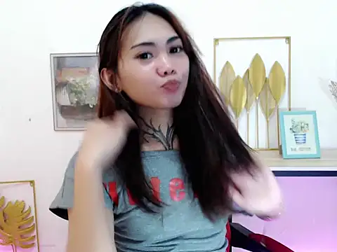 francine xx online show from July 27, 9:39 am