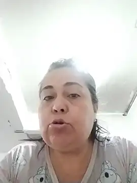 BigAssQueenLatina online show from June 22, 12:57 pm