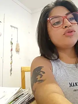 seleneamor32 online show from June 24, 5:12 pm