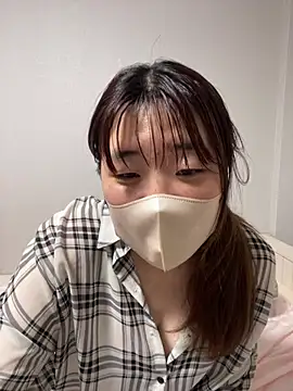 miiiiii i online show from June 20, 2:31 pm